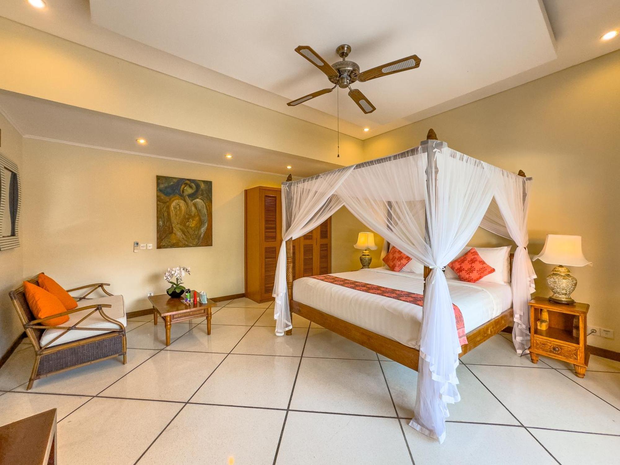 Villa Bugis Drupadi Seminyak Номер фото
