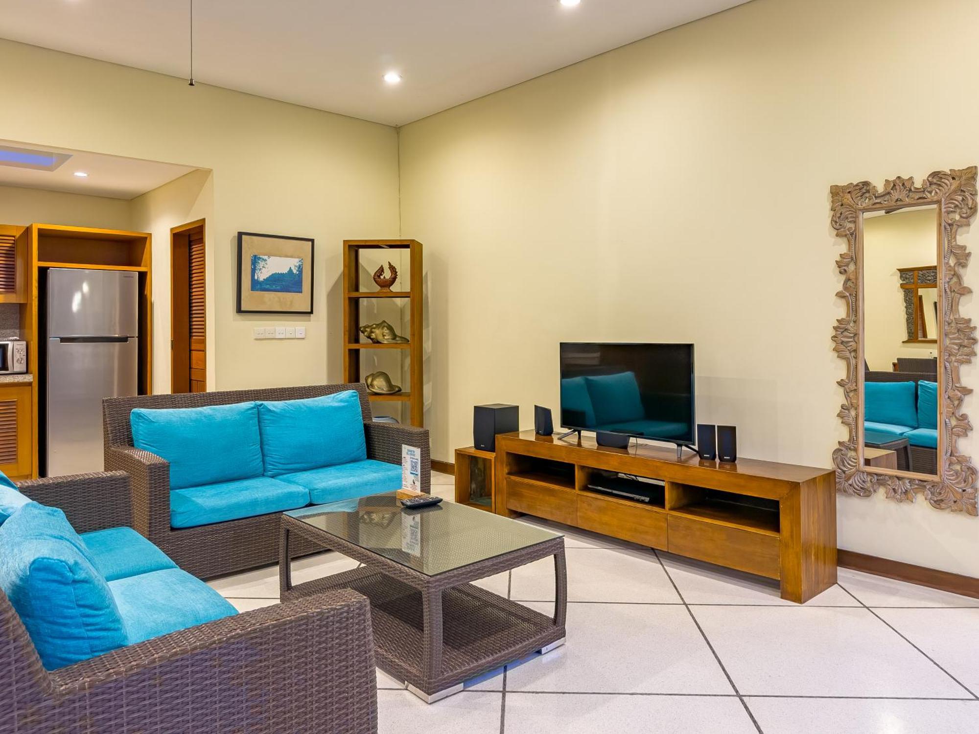 Villa Bugis Drupadi Seminyak Номер фото
